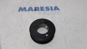 Used Water pump pulley Renault Trafic New (FL) 2.0 dCi 16V 90 Price € 30,25 Inclusive VAT offered by Maresia Parts