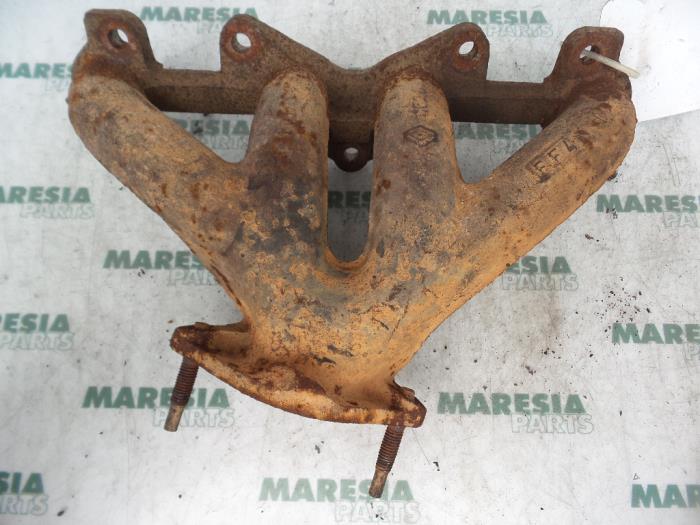 Gebrauchte Abgaskrümmer Renault Kangoo Express (FC) 1.2 Preis € 30,00 Margenregelung angeboten von Maresia Parts