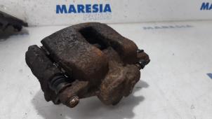 Used Rear brake calliper, right Peugeot Boxer (U9) 3.0 HDi 160 Euro 4 Price € 54,45 Inclusive VAT offered by Maresia Parts
