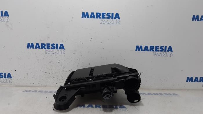 Begagnade Luftfilterhus Citroen DS3 (SA) 1.6 e-HDi Pris € 30,00 Marginaltabell erbjuds av Maresia Parts