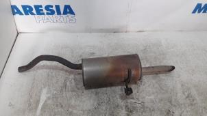 Used Exhaust rear silencer Renault Clio IV Estate/Grandtour (7R) 1.2 TCE 16V GT EDC Price € 105,00 Margin scheme offered by Maresia Parts