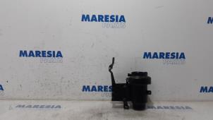 Used Fuel filter Renault Clio IV Estate/Grandtour (7R) 1.5 Energy dCi 90 FAP Price € 40,00 Margin scheme offered by Maresia Parts