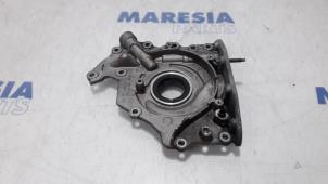 Usagé Pompe à huile Citroen Berlingo 1.6 BlueHDI 75 Prix € 60,50 Prix TTC proposé par Maresia Parts