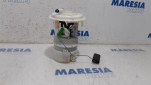 Used Electric fuel pump Peugeot 508 SW (8E/8U) 1.6 THP 16V Price € 85,00 Margin scheme offered by Maresia Parts