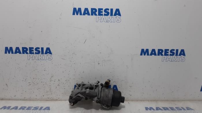 Gebrauchte Ölfilterhalter Peugeot RCZ (4J) 1.6 16V THP Preis € 89,95 Margenregelung angeboten von Maresia Parts