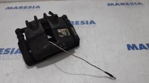 Used Front brake calliper, left Citroen Jumpy (G9) 2.0 HDiF 16V 125 Price € 90,75 Inclusive VAT offered by Maresia Parts