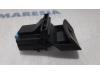 Parking brake switch from a Renault Espace (JK) 2.0 dCi 16V 175 FAP 2007