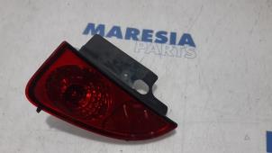 Used Rear fog light Renault Espace (JK) 2.0 dCi 16V 175 FAP Price € 10,00 Margin scheme offered by Maresia Parts