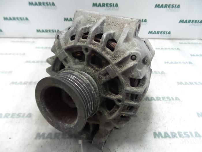 Used Dynamo Renault Scénic I (JA) 2.0 16V Price € 50,00 Margin scheme offered by Maresia Parts