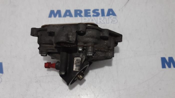 Gebrauchte Ölfiltergehäuse Fiat Ducato (250) 3.0 D 177 MultiJet II Power Preis € 60,50 Mit Mehrwertsteuer angeboten von Maresia Parts