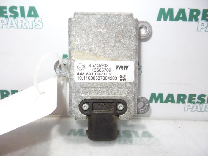 Begagnade ESP-dator Lancia Thesis (841) 2.4 20V Pris € 50,00 Marginaltabell erbjuds av Maresia Parts