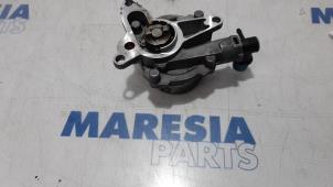 Used Vacuum pump (diesel) Renault Espace (JK) 2.0 dCi 16V 150 FAP Price € 40,00 Margin scheme offered by Maresia Parts