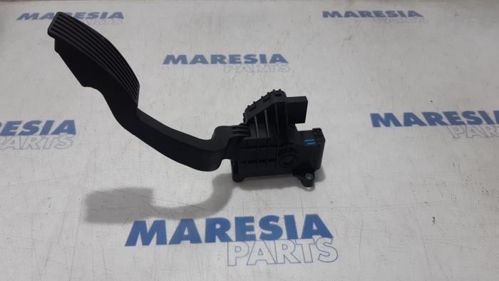 Begagnade Gaspedalsensor Alfa Romeo MiTo (955) 1.4 Multi Air 16V Pris € 15,00 Marginaltabell erbjuds av Maresia Parts