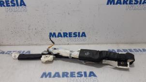 Used Roof curtain airbag, right Fiat 500 (312) 1.2 69 Price € 50,00 Margin scheme offered by Maresia Parts
