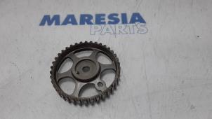 Used Camshaft sprocket Peugeot 206 (2A/C/H/J/S) 1.1 XN,XR Price € 25,00 Margin scheme offered by Maresia Parts