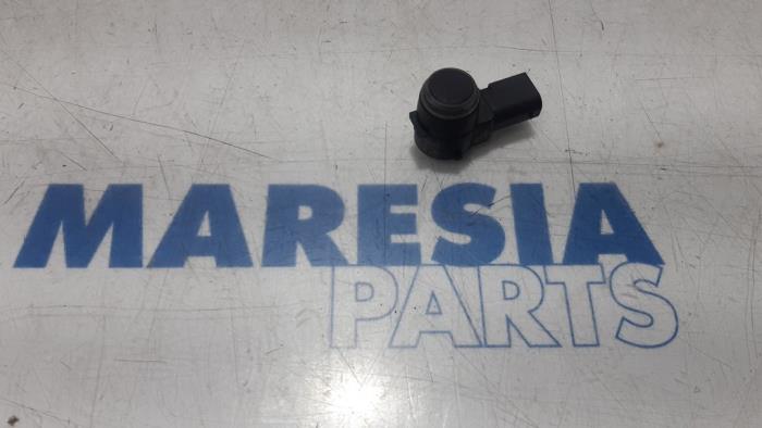 Usados Sensor PDC Peugeot 308 CC (4B) 1.6 16V THP 150 Precio € 25,00 Norma de margen ofrecido por Maresia Parts
