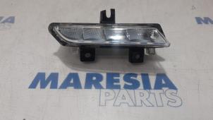 Used Daytime running light, left Renault Captur (2R) 1.2 TCE 16V EDC Price € 50,00 Margin scheme offered by Maresia Parts