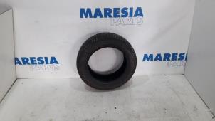 Used Winter tyre Peugeot 308 (L3/L8/LB/LH/LP) 1.2 12V e-THP PureTech 110 Price € 20,00 Margin scheme offered by Maresia Parts