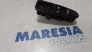 Used Multi-functional window switch Citroen Jumpy (G9) 2.0 HDiF 16V 125 Price € 72,60 Inclusive VAT offered by Maresia Parts