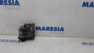 Gebrauchte Drosselklappengehäuse Renault Scénic III (JZ) 1.2 16V TCe 115 Energy Preis € 19,99 Margenregelung angeboten von Maresia Parts