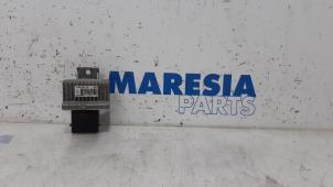 Used Glow plug relay Renault Clio IV Estate/Grandtour (7R) 1.5 Energy dCi 90 FAP Price € 25,00 Margin scheme offered by Maresia Parts