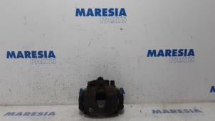 Used Front brake calliper, right Renault Espace (JK) 2.0 dCi 16V 175 FAP Price € 40,00 Margin scheme offered by Maresia Parts