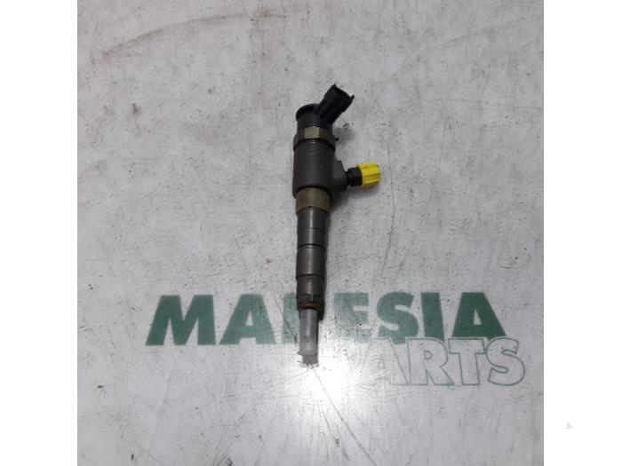 Usagé Injecteurs Citroen Jumpy (G9) 1.6 HDI Prix € 47,19 Prix TTC proposé par Maresia Parts