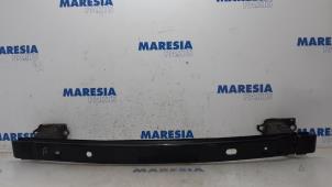 Usagé Cadre pare-chocs arrière Citroen C3 (SC) 1.0 Vti 68 12V Prix € 25,00 Règlement à la marge proposé par Maresia Parts