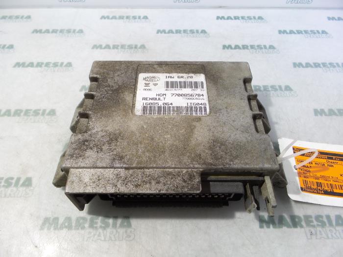 Used Engine management computer Renault Twingo (C06) 1.2 SPi Phase I Price € 25,00 Margin scheme offered by Maresia Parts