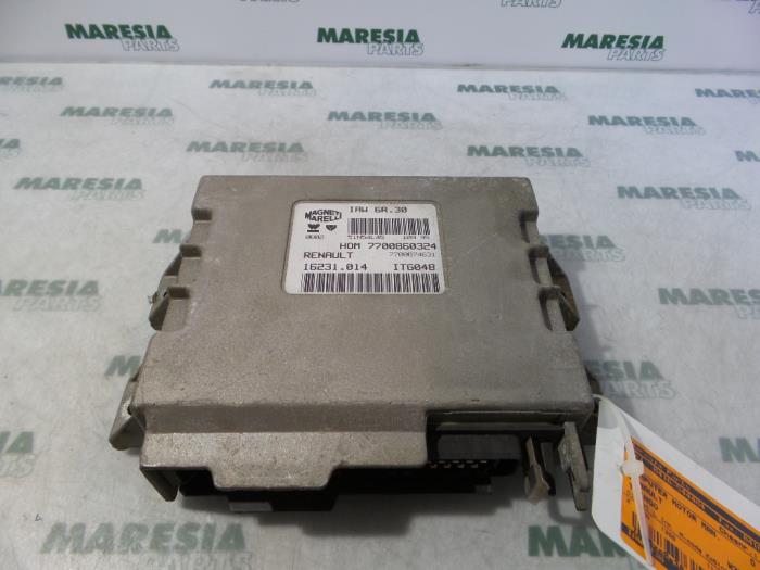 Used Engine management computer Renault Twingo (C06) 1.2 SPi Phase I Price € 25,00 Margin scheme offered by Maresia Parts
