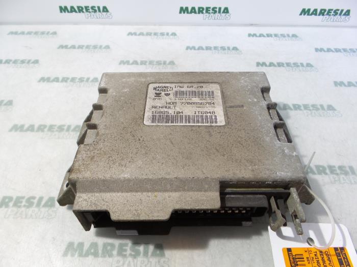 Used Engine management computer Renault Twingo (C06) 1.2 SPi Phase I Price € 25,00 Margin scheme offered by Maresia Parts