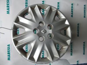 Used Wheel cover (spare) Renault Espace (JE) 2.0 16V Price € 10,00 Margin scheme offered by Maresia Parts