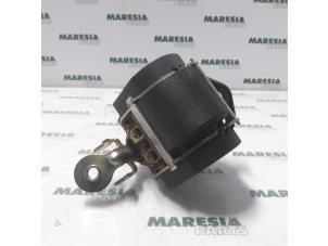 Used Front seatbelt, left Renault Laguna II (BG) 2.0 16V Price € 35,00 Margin scheme offered by Maresia Parts