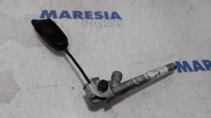Used Seatbelt tensioner, left Fiat Punto Evo (199) 1.4 Price € 30,00 Margin scheme offered by Maresia Parts