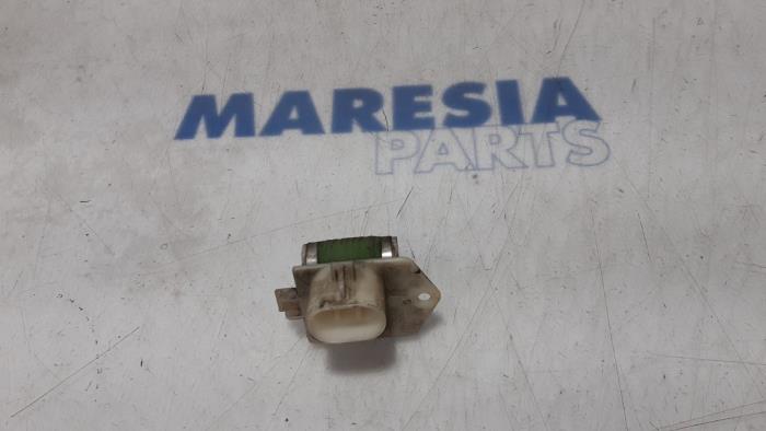 Cooling fan resistor from a Fiat Punto Evo (199) 1.4 2012