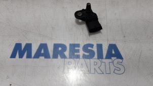Used Mapping sensor (intake manifold) Renault Megane IV (RFBB) 1.2 Energy TCE 100 Price € 15,00 Margin scheme offered by Maresia Parts