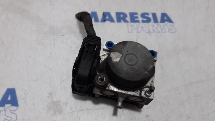 Used ABS pump Fiat Punto Evo (199) 1.4 Price € 75,00 Margin scheme offered by Maresia Parts