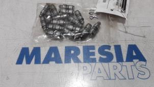 Used Tappet Peugeot Expert (G9) 1.6 HDi 90 Price € 50,00 Margin scheme offered by Maresia Parts