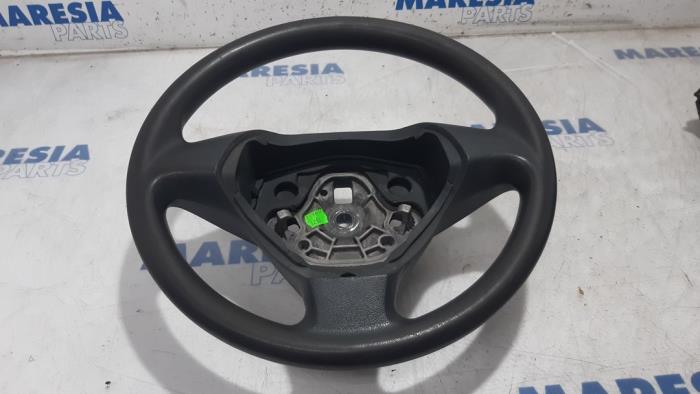 Gebrauchte Lenkrad Peugeot Bipper (AA) 1.4 HDi Preis € 30,00 Margenregelung angeboten von Maresia Parts