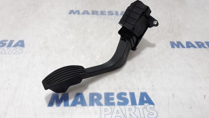 Begagnade Gaspedalsensor Fiat Panda (169) 1.2, Classic Pris € 35,00 Marginaltabell erbjuds av Maresia Parts
