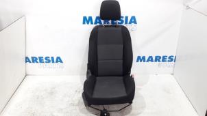 Gebrauchte Sitz rechts Peugeot 207/207+ (WA/WC/WM) 1.6 16V VTi Preis € 60,00 Margenregelung angeboten von Maresia Parts