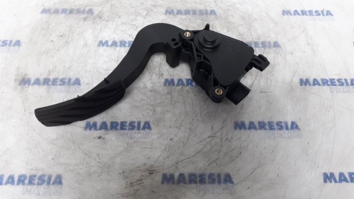 Gebrauchte Gaspedalposition Sensor Renault Megane IV (RFBB) 1.2 Energy TCE 100 Preis € 30,00 Margenregelung angeboten von Maresia Parts