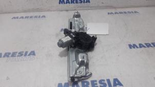Used Rear door window mechanism 4-door, right Renault Megane IV (RFBB) 1.2 Energy TCE 100 Price € 50,00 Margin scheme offered by Maresia Parts