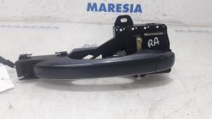 Used Rear door handle 4-door, right Renault Megane IV (RFBB) 1.2 Energy TCE 100 Price € 75,00 Margin scheme offered by Maresia Parts