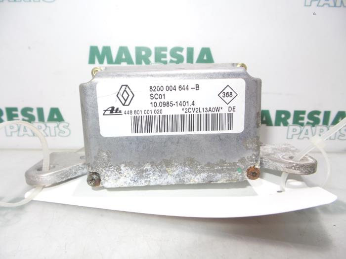 Usagé Ordinateur ESP Renault Espace (JK) 2.2 dCi 150 16V Grand Espace Prix € 105,00 Règlement à la marge proposé par Maresia Parts