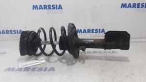 Used Front shock absorber rod, left Renault Megane III Berline (BZ) 1.4 16V TCe 130 Price € 35,00 Margin scheme offered by Maresia Parts