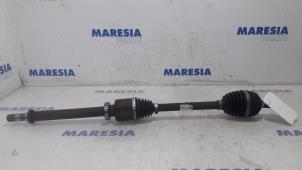 Used Front drive shaft, right Renault Megane III Berline (BZ) 1.4 16V TCe 130 Price € 50,00 Margin scheme offered by Maresia Parts