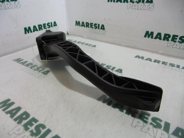 Begagnade Gaspedalsensor Peugeot 308 (4A/C) 1.6 VTI 16V Pris € 40,00 Marginaltabell erbjuds av Maresia Parts