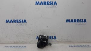 Usagé Ceinture de sécurité arrière gauche Renault Megane III Berline (BZ) 1.4 16V TCe 130 Prix € 35,00 Règlement à la marge proposé par Maresia Parts