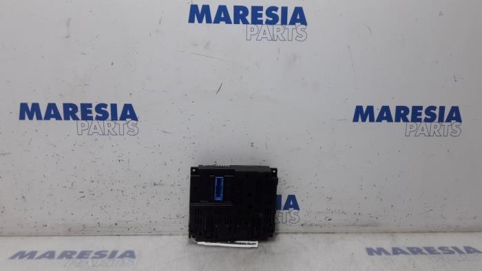 Używane Blue&Me Fiat Punto Evo (199) 1.3 JTD Multijet 85 16V Euro 5 Cena € 262,50 Procedura marży oferowane przez Maresia Parts
